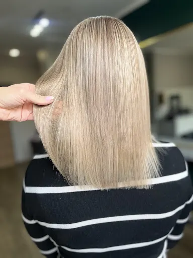 Glam Room Hair Spa & HEAD SPA